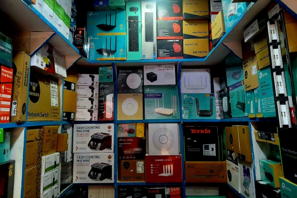 GLOBAL COMPUTER