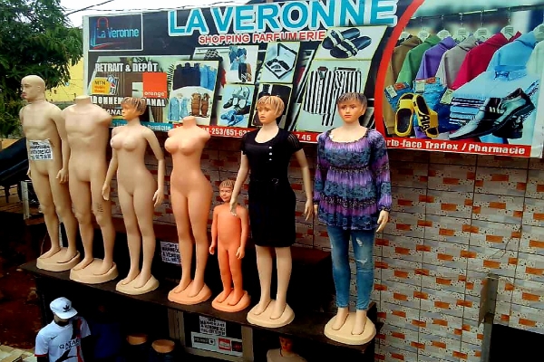 La Veronne Shopping