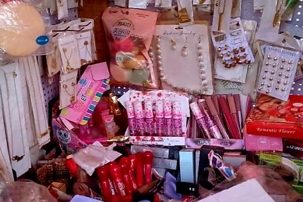 Kevin Mini Store