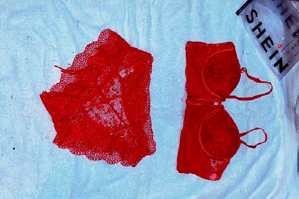 Deschamps Lingeries