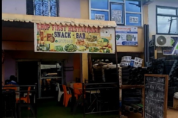 CHOP FIRST restaurant bar