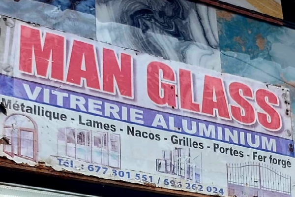 MAN GLASS