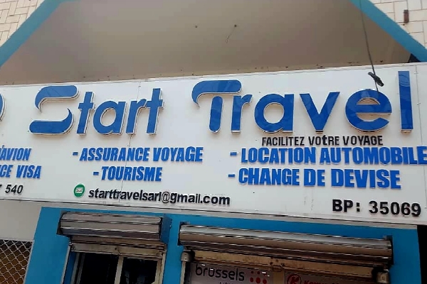 START TRAVEL SARL