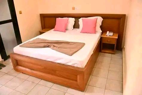 hotel la référence Plus