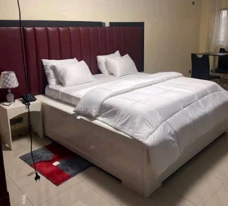 HELEN HOTEL