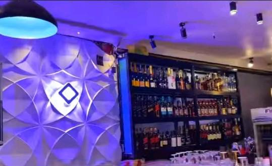 KING CHICHA LE CESAIR