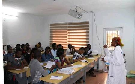 institut de formation professionnelle AZ CORPORATION