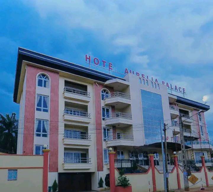HÔTEL AURÉLIA PALACE