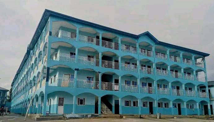 COMPLEXE SCOLAIRE BILINGUE TERRE D'ESPÉRANCE