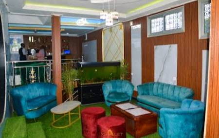 CHALET ROYAL