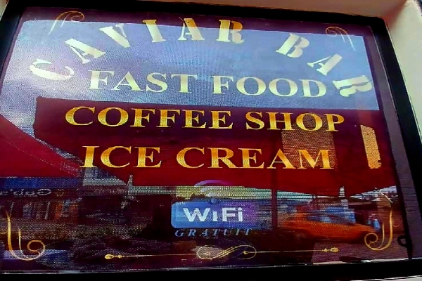 CAVIAR BAR FAST FOOD